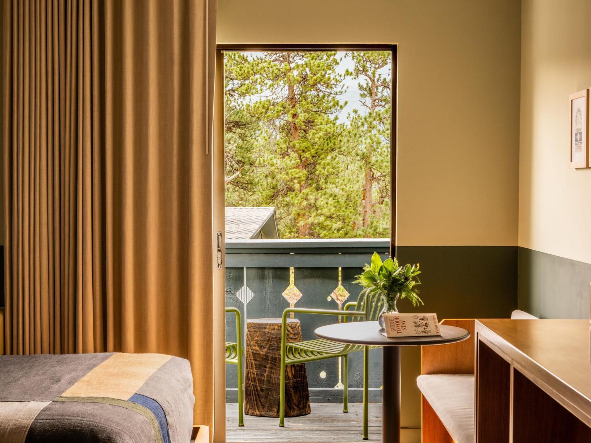 Trailborn Rocky Mountains Outpost Hotel Estes Park Ngoại thất bức ảnh